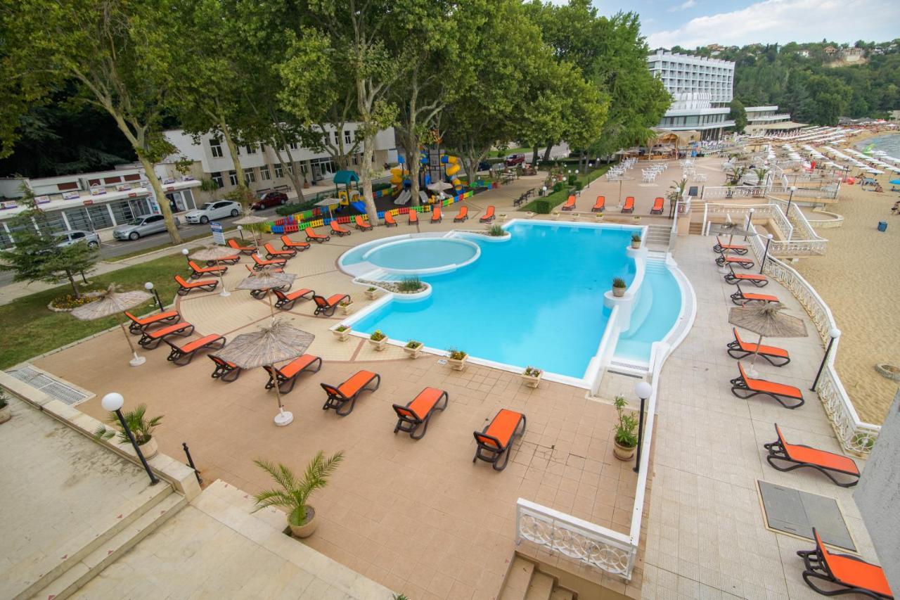 Marina Hotel, Sunny Day Varna Extérieur photo