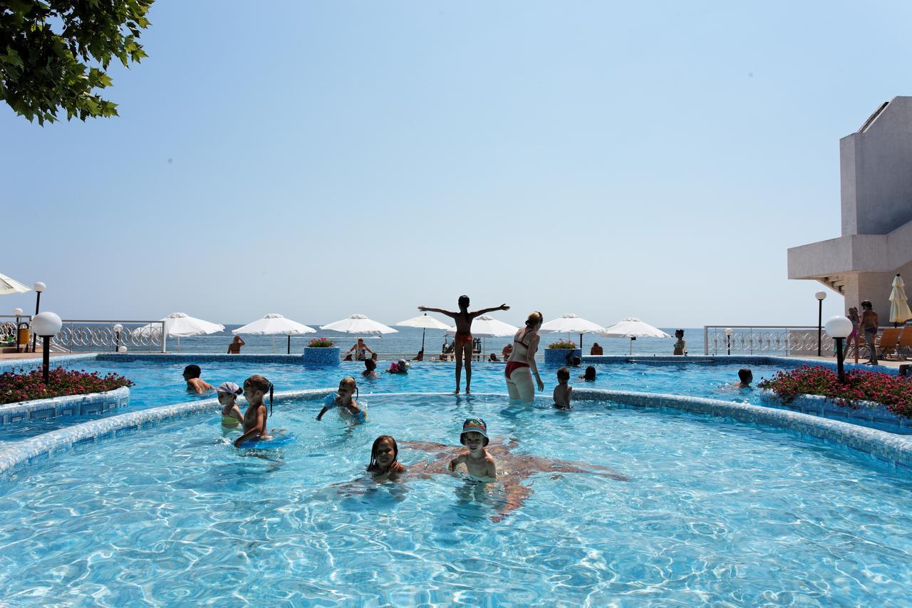 Marina Hotel, Sunny Day Varna Extérieur photo