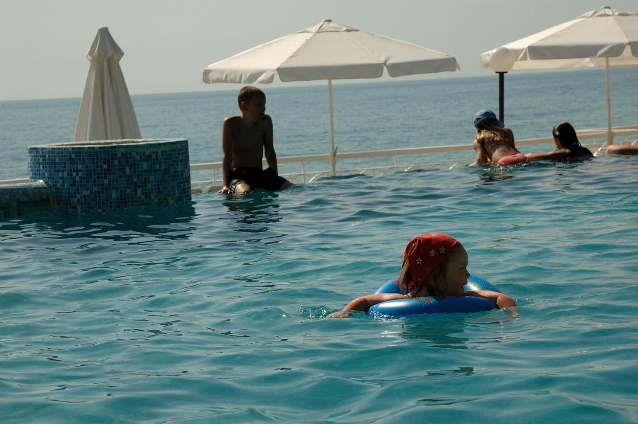 Marina Hotel, Sunny Day Varna Extérieur photo